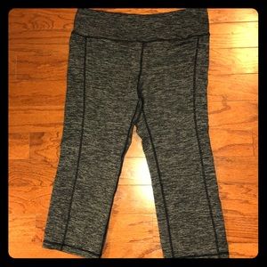 Old Navy Active Capris